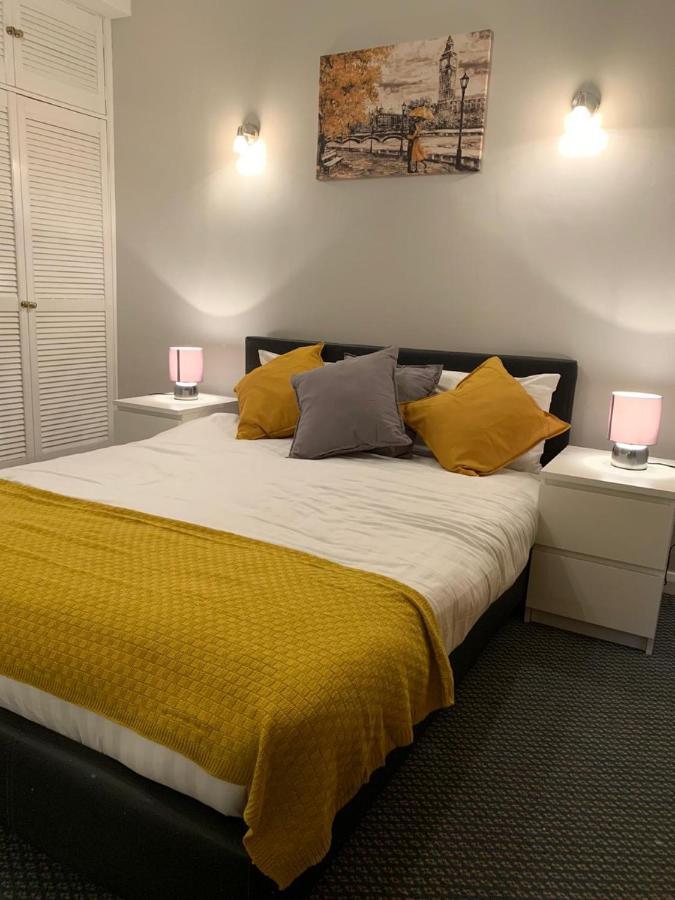 Luks Apartments ลอนดอน ภายนอก รูปภาพ